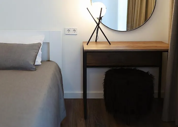 Kostjukowski Forum Apartamento *